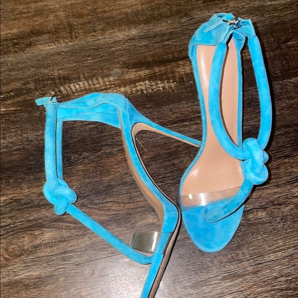 Elegant Blue Stiletto Heels with Ankle Strap - Picture 2 of 4